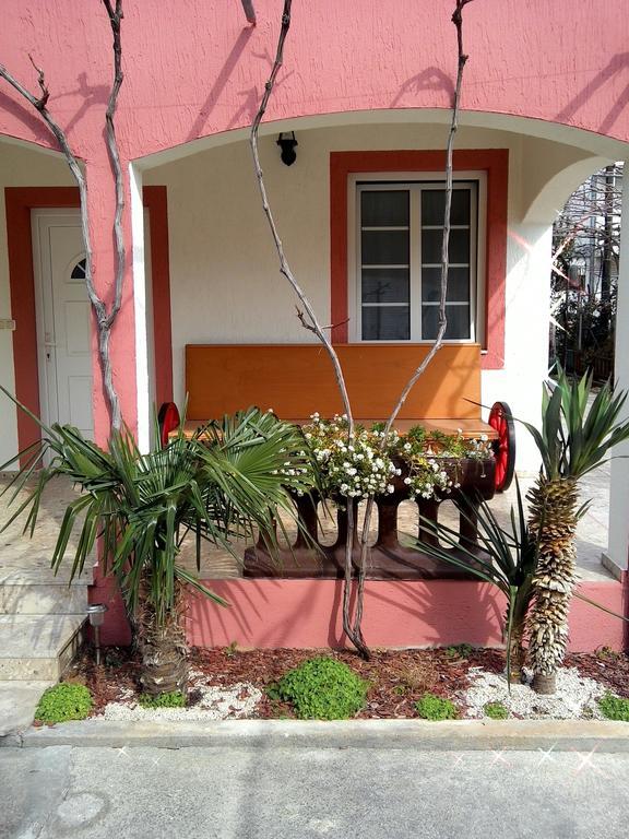 Apartments Zara Phòng bức ảnh